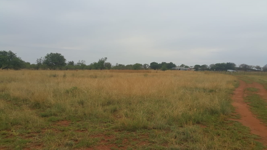 8 Bedroom Property for Sale in Waagfontein North West